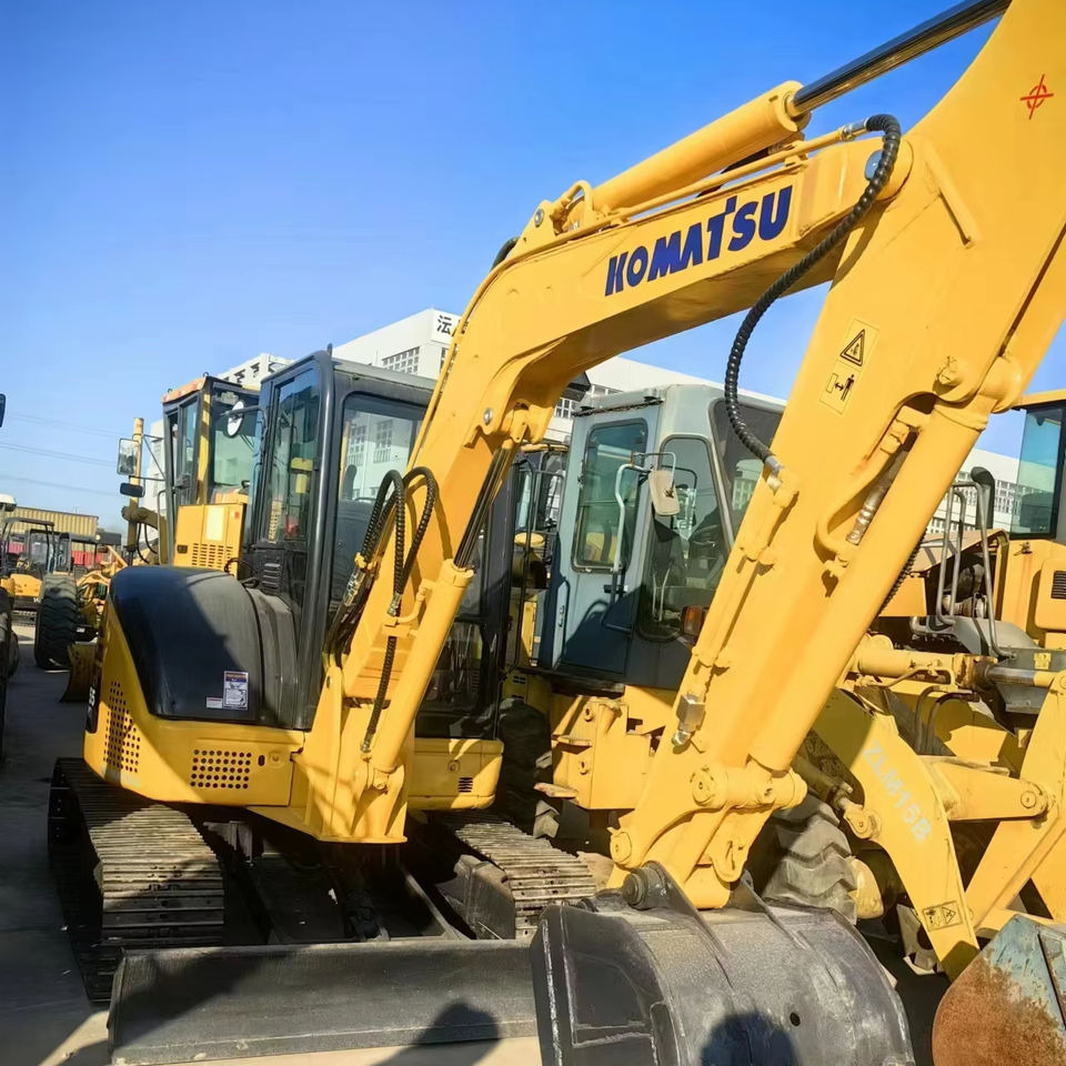 High Quality Mini Komatsu PC 55MR 5.5 Ton Earth-Moving Machine with Motor Engine Gearbox Gear in Stock - Mini rýpadlo: obrázek 1 High Quality Mini Komatsu PC 55MR 5.5 Ton Earth-Moving Machine with Motor Engine Gearbox Gear in Stock - Mini rýpadlo: obrázek 1