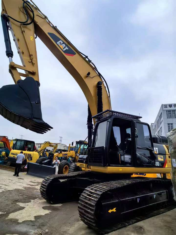 Hot Sale Secondhand Caterpillar 330D2L Machine CAT330D2L with Good Condition Excavator in Stock - Pásové rýpadlo: obrázek 5 Hot Sale Secondhand Caterpillar 330D2L Machine CAT330D2L with Good Condition Excavator in Stock - Pásové rýpadlo: obrázek 5