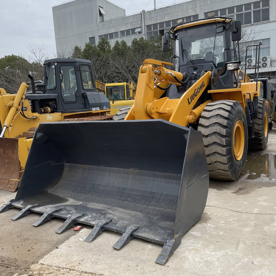 The Second-hand Front-end Loader Liugong 856H Is a Hot Seller in Shanghai, China - Kolový nakladač: obrázek 1 The Second-hand Front-end Loader Liugong 856H Is a Hot Seller in Shanghai, China - Kolový nakladač: obrázek 1