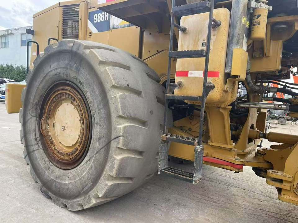 Used Cat Wheel Loader 986H for Sale Caterpillar Wheel Loader 986H in Good Condition - Kolový nakladač: obrázek 3 Used Cat Wheel Loader 986H for Sale Caterpillar Wheel Loader 986H in Good Condition - Kolový nakladač: obrázek 3