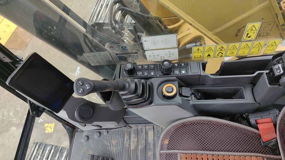 Used Caterpillar 320gc Excavator 20 Tons Capacity CAT 320 320GC 320GX 320NG 323 325 326 329 330 Engine Motor Pump Bearing Sale - Pásové rýpadlo: obrázek 5 Used Caterpillar 320gc Excavator 20 Tons Capacity CAT 320 320GC 320GX 320NG 323 325 326 329 330 Engine Motor Pump Bearing Sale - Pásové rýpadlo: obrázek 5