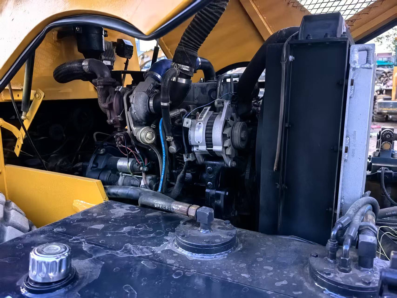 Kompaktor XCMG XS123J: obrázek 7