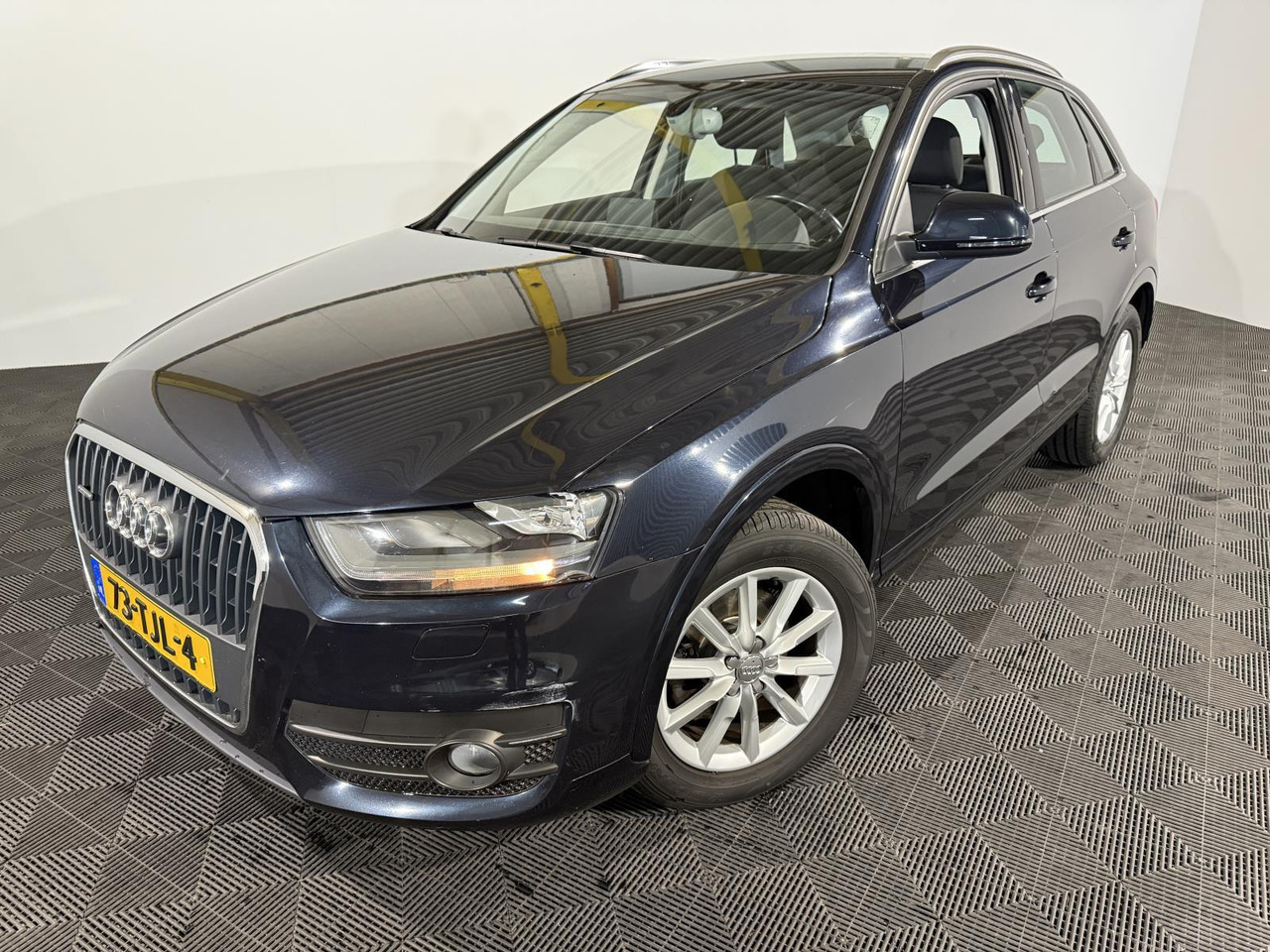 Audi | Q3 | 2.0 TFSI quattro Pro Line | 2012 | 206.736 km | 73TJL4 | Logisch - SUV: obrázek 1 Audi | Q3 | 2.0 TFSI quattro Pro Line | 2012 | 206.736 km | 73TJL4 | Logisch - SUV: obrázek 1