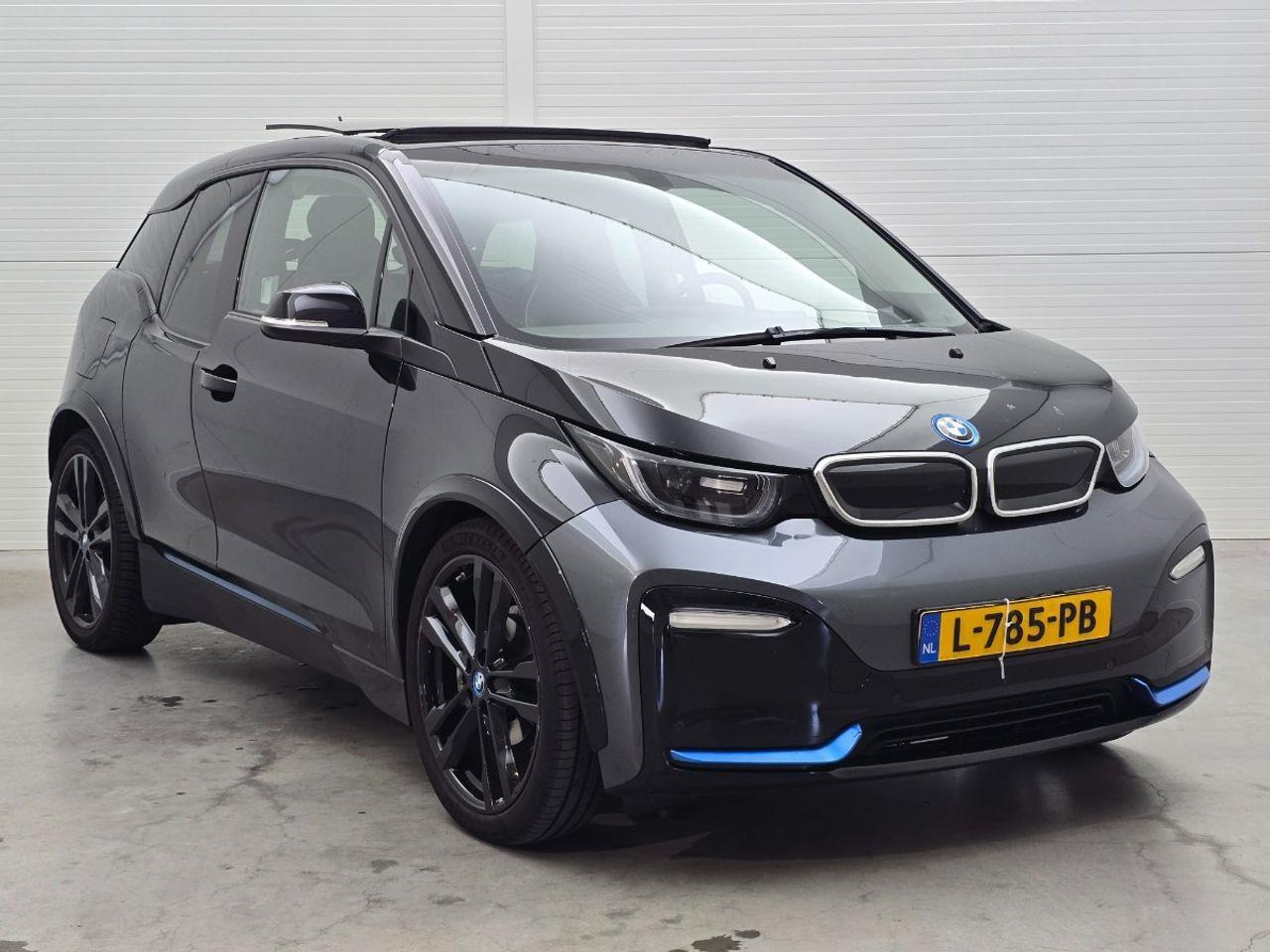 BMW i3 S iPerformance 94Ah 33 kWh | 2018 | 97.629 km | Automaat | L785PB | NAP: Geen oordeel - Hatchback: obrázek 2 BMW i3 S iPerformance 94Ah 33 kWh | 2018 | 97.629 km | Automaat | L785PB | NAP: Geen oordeel - Hatchback: obrázek 2