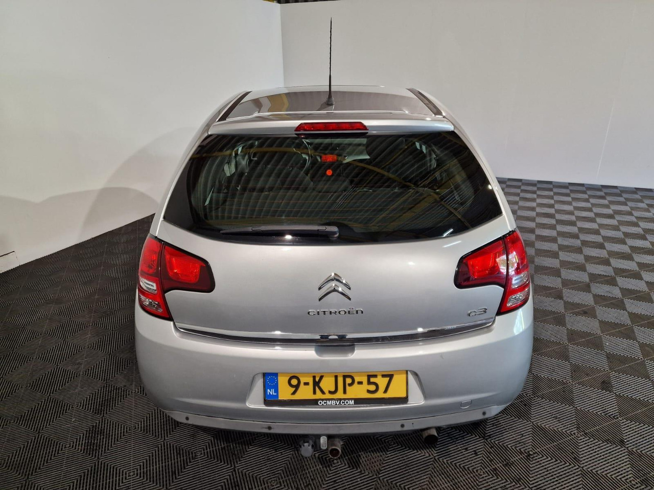 Citroen C3 1.6 Vti 2012 193.593 km 9-KJP-57 - Hatchback: obrázek 2 Citroen C3 1.6 Vti 2012 193.593 km 9-KJP-57 - Hatchback: obrázek 2