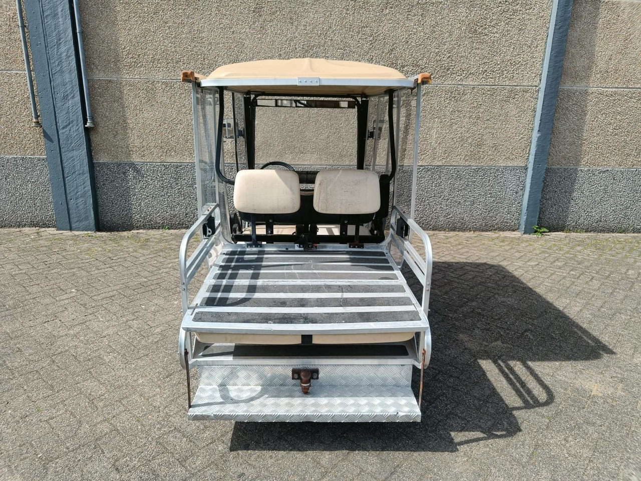 E-Way EW-AM2A 4-Persoons Elektrische Golfkar - Golfový vozík: obrázek 2 E-Way EW-AM2A 4-Persoons Elektrische Golfkar - Golfový vozík: obrázek 2