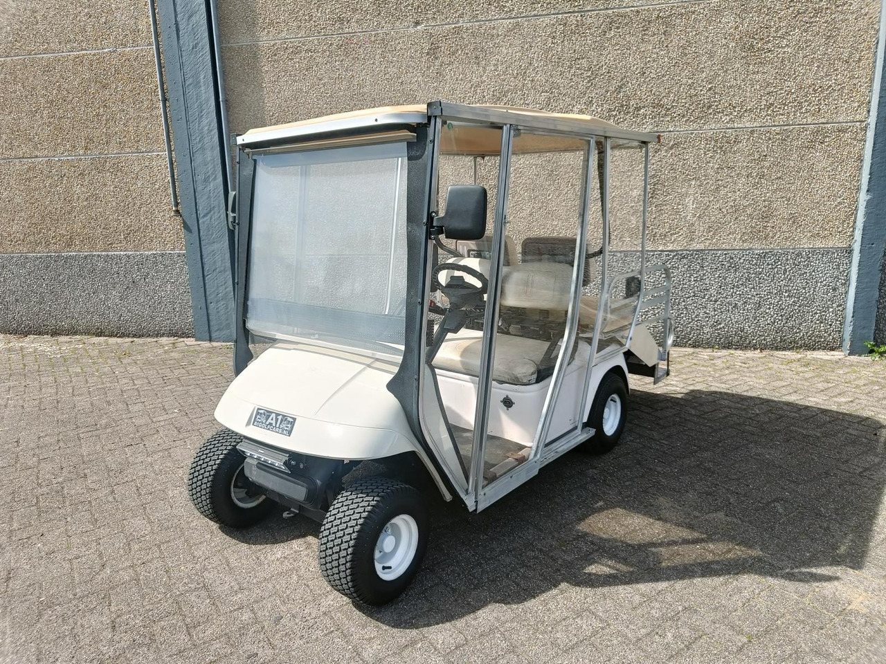 E-Way EW-AM2A 4-Persoons Elektrische Golfkar - Golfový vozík: obrázek 1 E-Way EW-AM2A 4-Persoons Elektrische Golfkar - Golfový vozík: obrázek 1