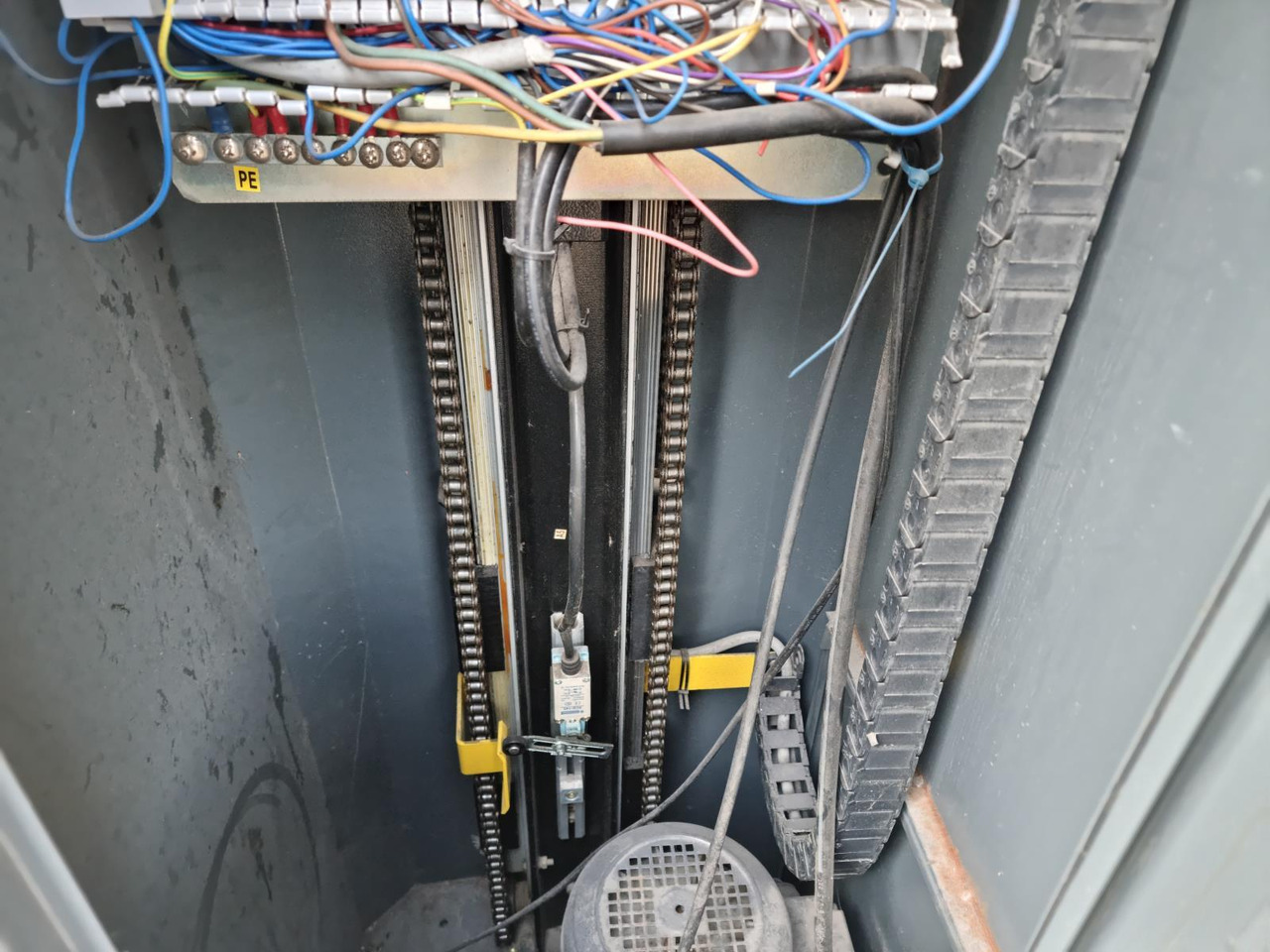 EVC MH R9-2000AE Wikkelmachine - Vybavení garáže/ Dílny: obrázek 5 EVC MH R9-2000AE Wikkelmachine - Vybavení garáže/ Dílny: obrázek 5