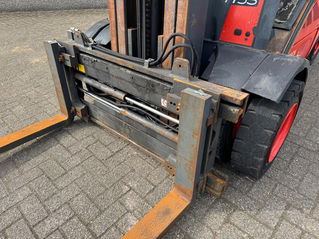 Fenwick-Linde H35D Diesel Heftruck – Bouwjaar 2008 – Sideshift & Vorkversteller - Dieselový vysokozdvižný vozík: obrázek 5 Fenwick-Linde H35D Diesel Heftruck – Bouwjaar 2008 – Sideshift & Vorkversteller - Dieselový vysokozdvižný vozík: obrázek 5