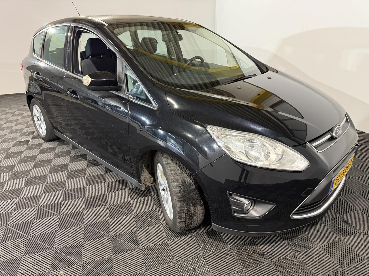 Ford | C-Max | 1.0 Ambiente | 2014 | 197.555 km | PL549X | Geen oordeel - Osobní auto: obrázek 3 Ford | C-Max | 1.0 Ambiente | 2014 | 197.555 km | PL549X | Geen oordeel - Osobní auto: obrázek 3