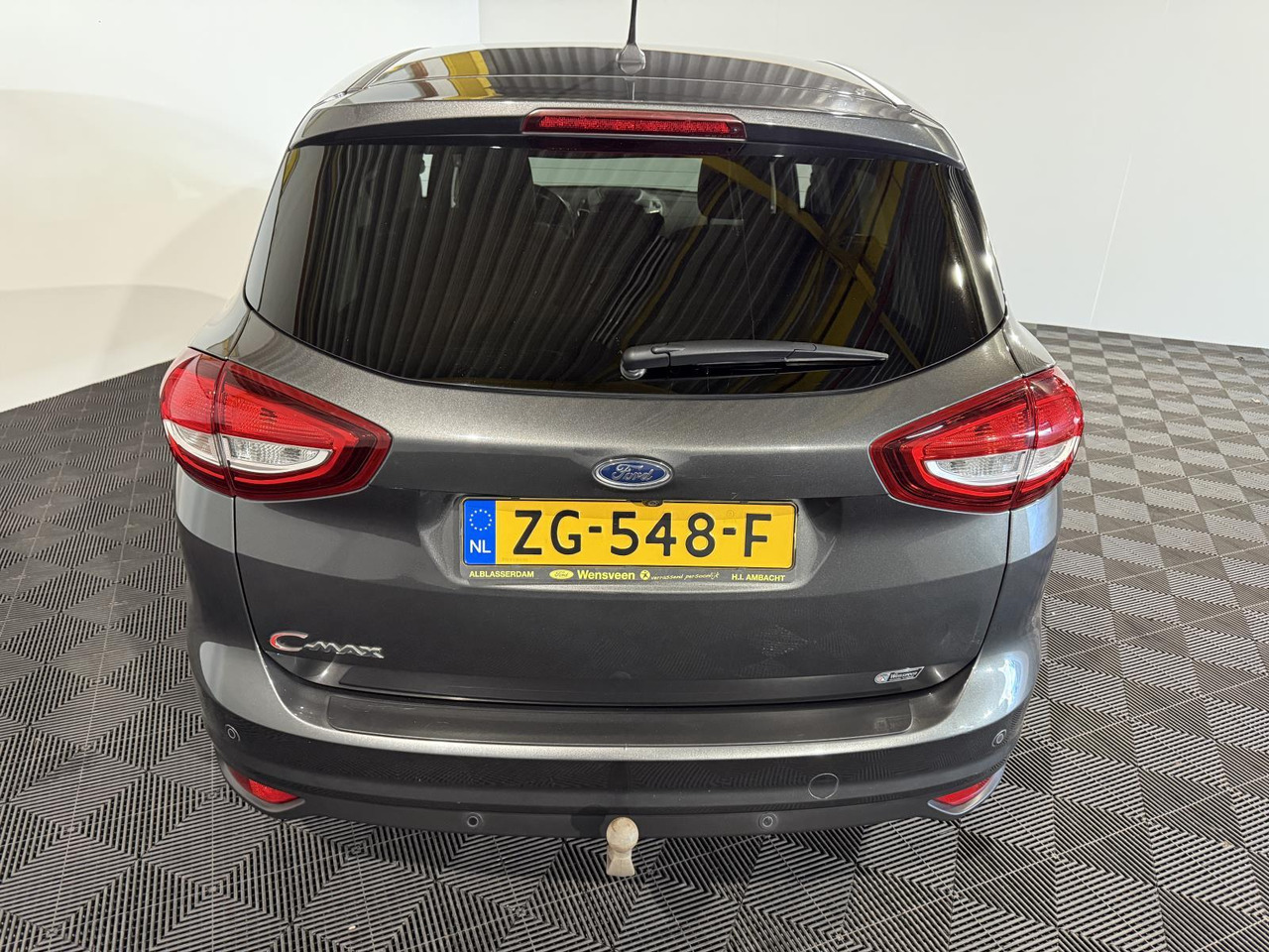 Ford C-Max 1.0 Titanium ZG-548-F 186.382 km - Osobní auto: obrázek 4 Ford C-Max 1.0 Titanium ZG-548-F 186.382 km - Osobní auto: obrázek 4