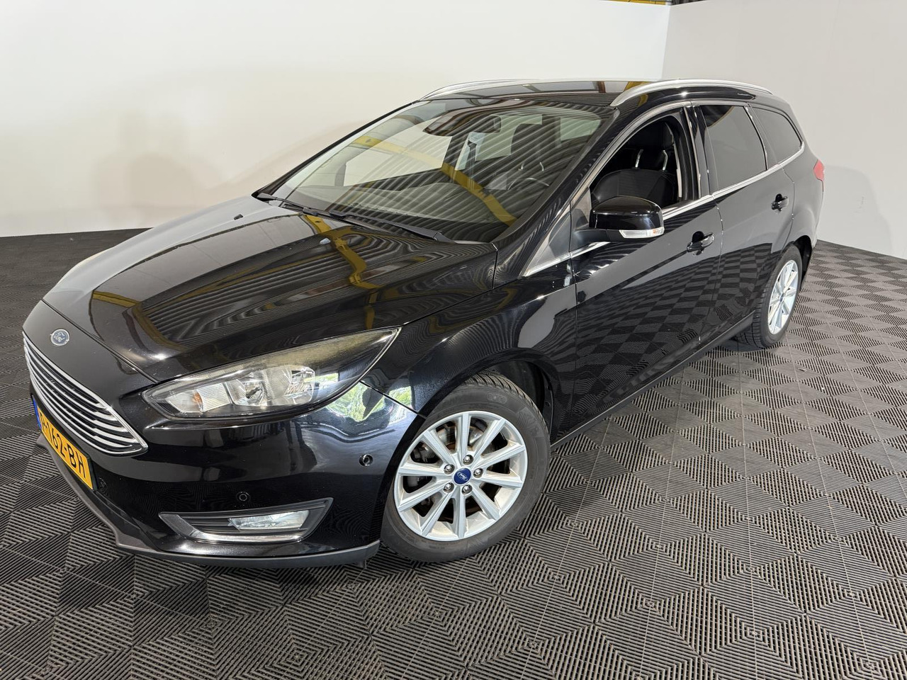 Ford | Focus Wagon | 1.0 Titanium Edition | 2015 | 82.935 km | P162BH | Geen oordeel - Osobní auto: obrázek 1 Ford | Focus Wagon | 1.0 Titanium Edition | 2015 | 82.935 km | P162BH | Geen oordeel - Osobní auto: obrázek 1