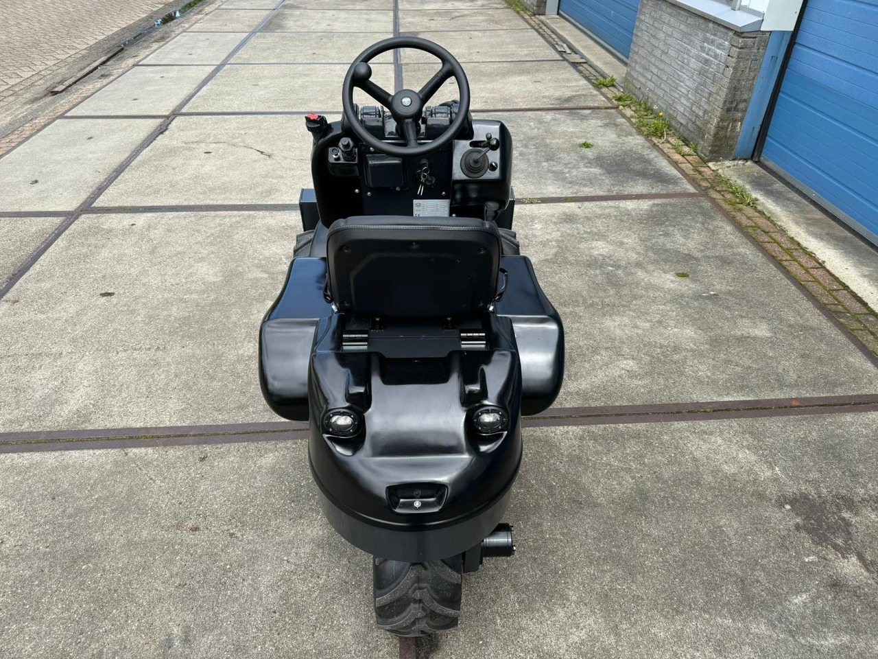 Heracles H130 Mini Shovel Nieuw - Vybavení garáže/ Dílny: obrázek 4 Heracles H130 Mini Shovel Nieuw - Vybavení garáže/ Dílny: obrázek 4