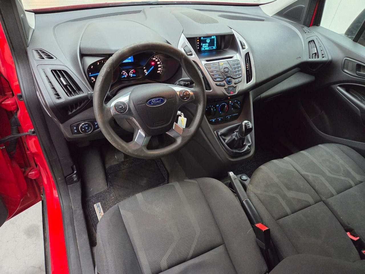 Ford Transit Connect 1.6 TDCI L1 Trend | 2014 | 141.974 km | VLP09D | NAP: Geen oordeel - Jiná technika: obrázek 5 Ford Transit Connect 1.6 TDCI L1 Trend | 2014 | 141.974 km | VLP09D | NAP: Geen oordeel - Jiná technika: obrázek 5