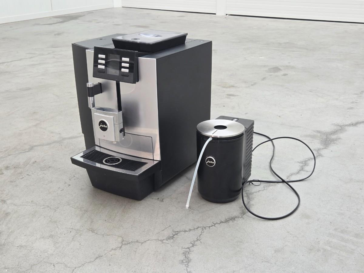 Jura X8 Platina Koffiemachine 2021+ Jura Cool Controle - Potravinářský stroj: obrázek 1 Jura X8 Platina Koffiemachine 2021+ Jura Cool Controle - Potravinářský stroj: obrázek 1