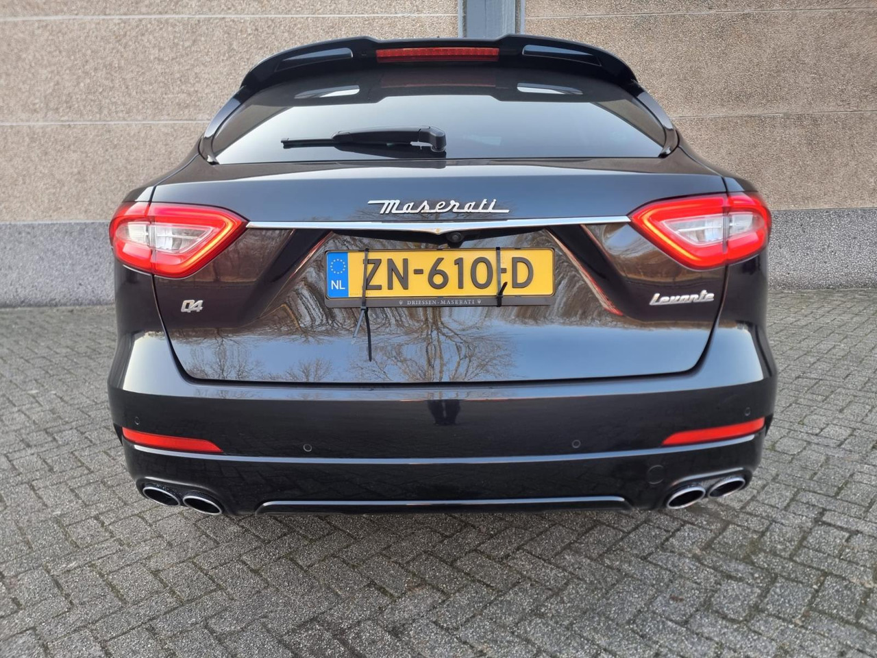 Maserati Levante Q4 3.0D V6 AWD 2017 193.519 km ZN-610-D - SUV: obrázek 2 Maserati Levante Q4 3.0D V6 AWD 2017 193.519 km ZN-610-D - SUV: obrázek 2