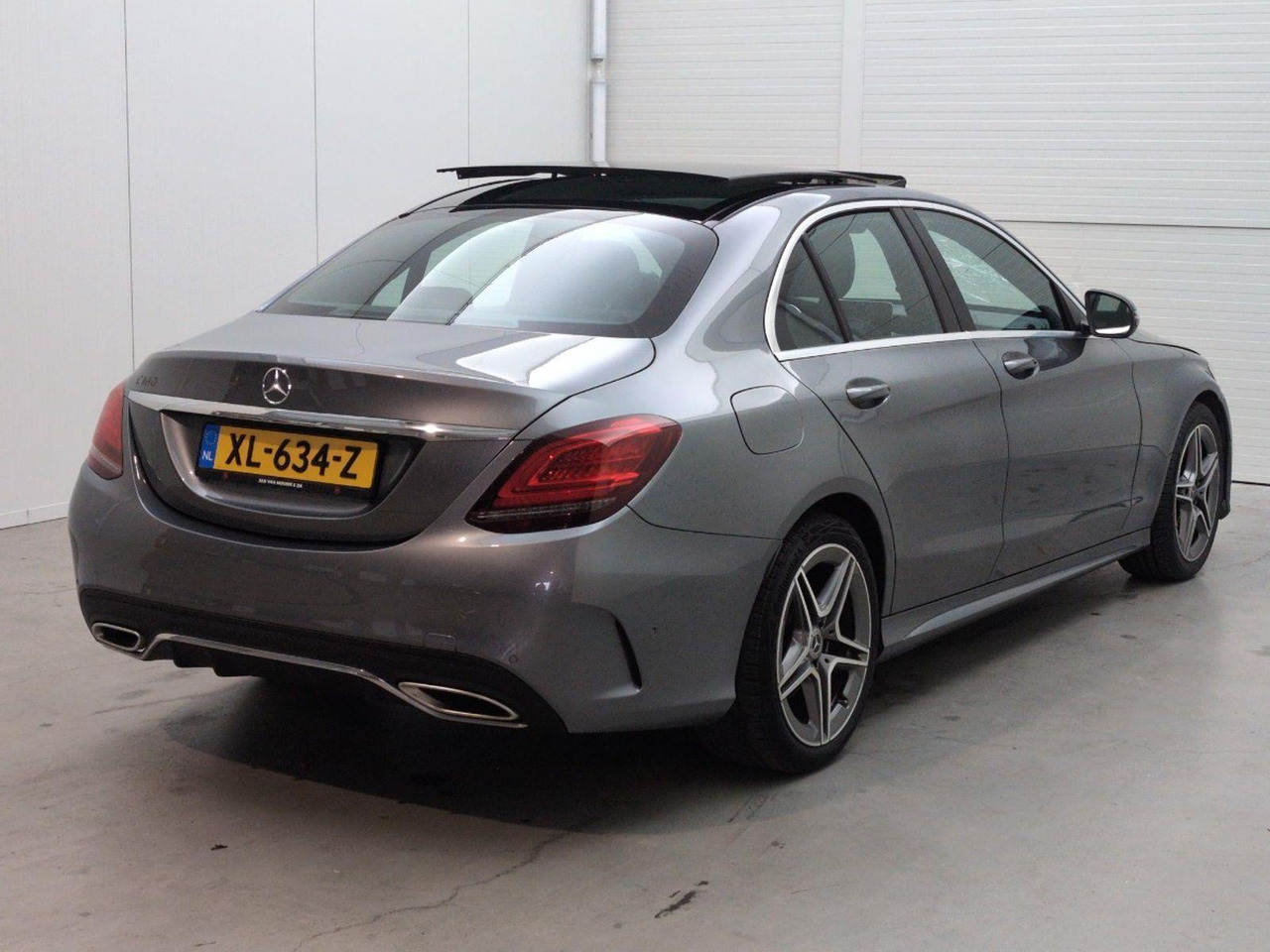 Mercedes-Benz C-klasse 180 Premium Pack | 2019 | 105.115 km | Automaat | XL634Z | NAP: Logisch - Sedan: obrázek 4 Mercedes-Benz C-klasse 180 Premium Pack | 2019 | 105.115 km | Automaat | XL634Z | NAP: Logisch - Sedan: obrázek 4
