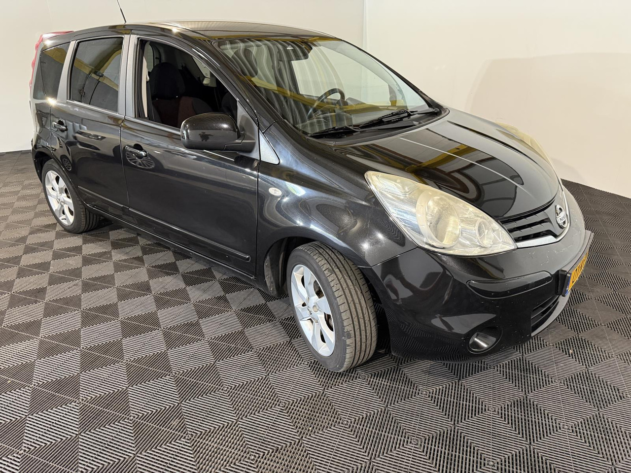 Nissan Note 1.4 Acenta | 2009 | 190.261 km | 01-KFN-2 - Osobní auto: obrázek 3 Nissan Note 1.4 Acenta | 2009 | 190.261 km | 01-KFN-2 - Osobní auto: obrázek 3
