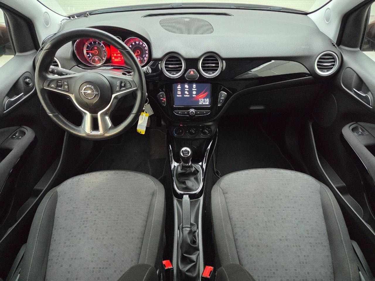 Opel ADAM 1.0 Turbo Unlimited | 2017 | 95.937 km | RD887H | NAP: Logisch - Hatchback: obrázek 5 Opel ADAM 1.0 Turbo Unlimited | 2017 | 95.937 km | RD887H | NAP: Logisch - Hatchback: obrázek 5