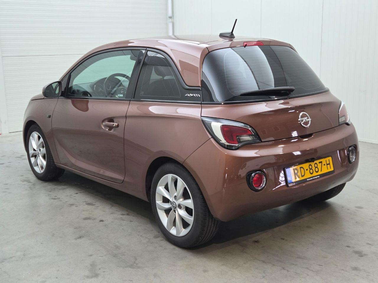 Opel ADAM 1.0 Turbo Unlimited | 2017 | 95.937 km | RD887H | NAP: Logisch - Hatchback: obrázek 3 Opel ADAM 1.0 Turbo Unlimited | 2017 | 95.937 km | RD887H | NAP: Logisch - Hatchback: obrázek 3