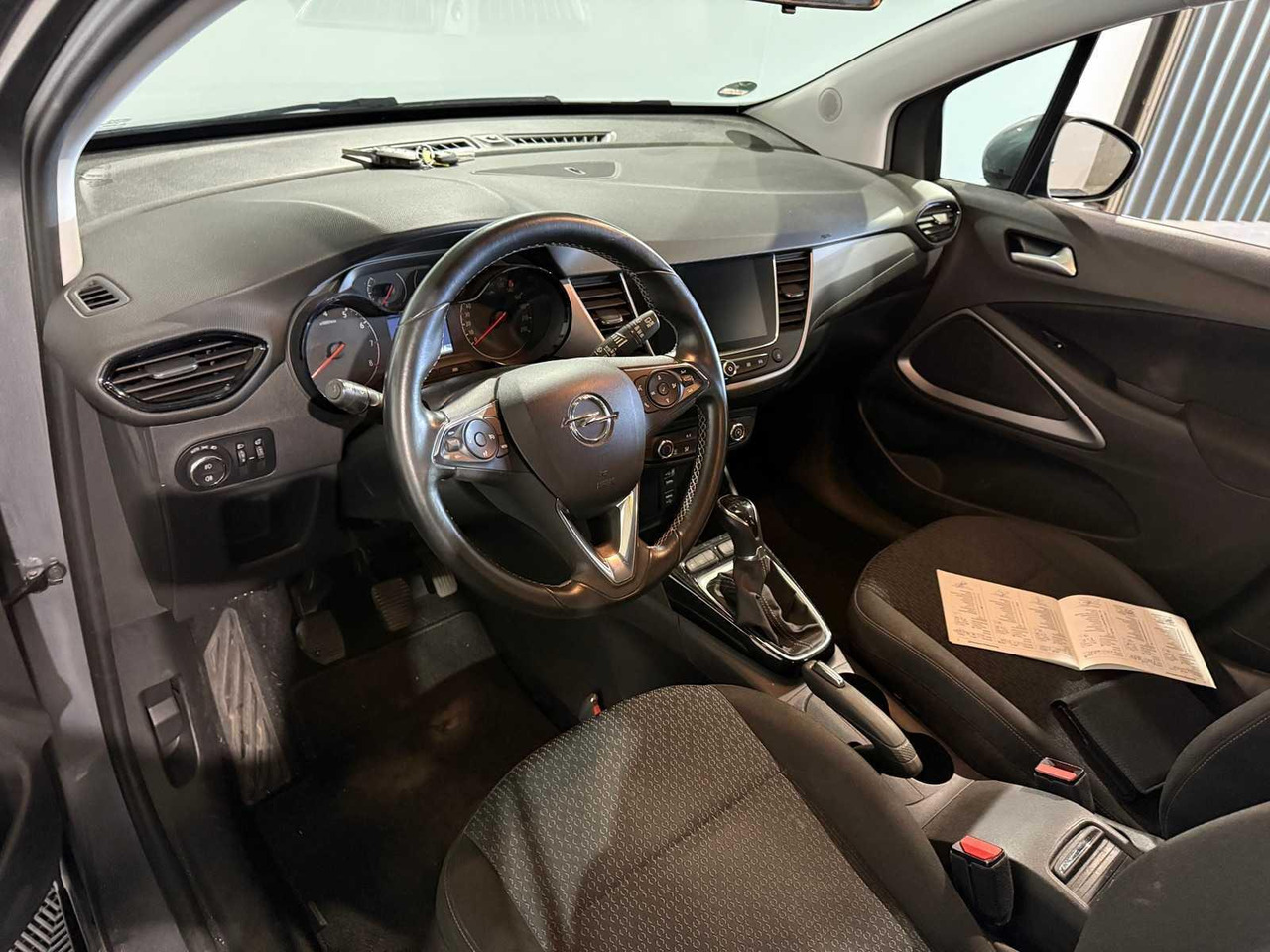Opel Crossland X 1.2 Innovation | 2017 | 152.826 km | PK-020-X - SUV: obrázek 5 Opel Crossland X 1.2 Innovation | 2017 | 152.826 km | PK-020-X - SUV: obrázek 5
