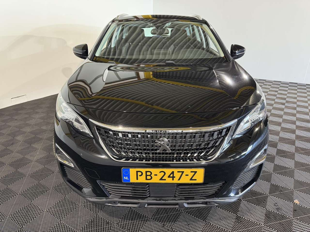 Peugeot 3008 1.2 PureTech Active PB-247-Z 149.445 km - Osobní auto: obrázek 2 Peugeot 3008 1.2 PureTech Active PB-247-Z 149.445 km - Osobní auto: obrázek 2