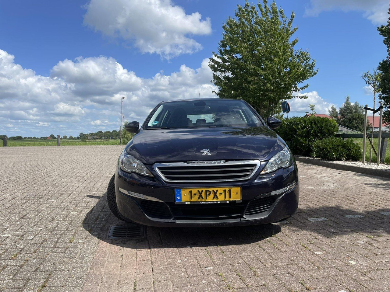 Peugeot 308 1.6 BlueHDi Active | 2014 | 228.867 | 1-XPX-11 - Hatchback: obrázek 1 Peugeot 308 1.6 BlueHDi Active | 2014 | 228.867 | 1-XPX-11 - Hatchback: obrázek 1