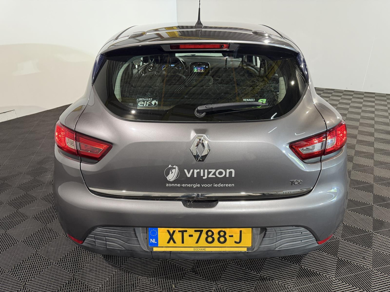 Renault | Clio | 0.9 TCe Dynamique | 2016 | 192.462 km | XT788J | Geen oordeel - Hatchback: obrázek 4 Renault | Clio | 0.9 TCe Dynamique | 2016 | 192.462 km | XT788J | Geen oordeel - Hatchback: obrázek 4