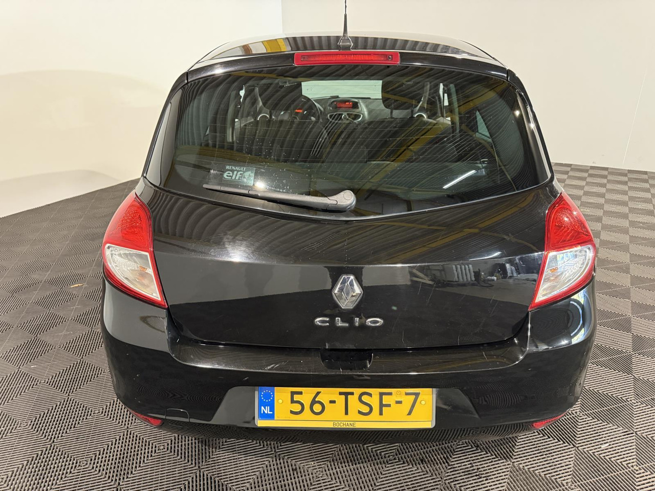Renault | Clio | 1.2 Authentique | 2012 | 216.427 km | 56TSF7 | Logisch - Hatchback: obrázek 4 Renault | Clio | 1.2 Authentique | 2012 | 216.427 km | 56TSF7 | Logisch - Hatchback: obrázek 4