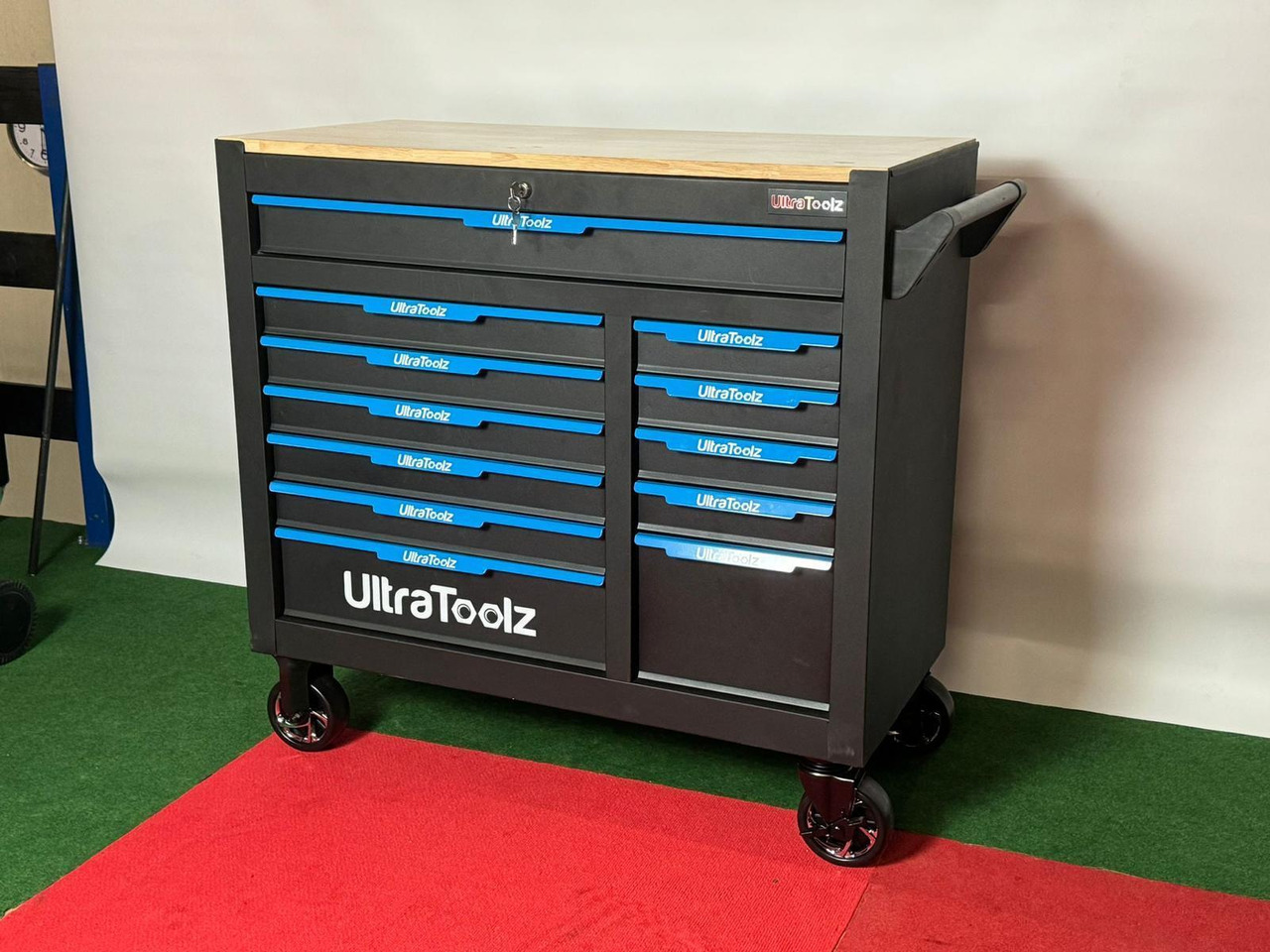 UltraToolz Jumbo gereedschapswagen - Vybavení garáže/ Dílny: obrázek 2 UltraToolz Jumbo gereedschapswagen - Vybavení garáže/ Dílny: obrázek 2