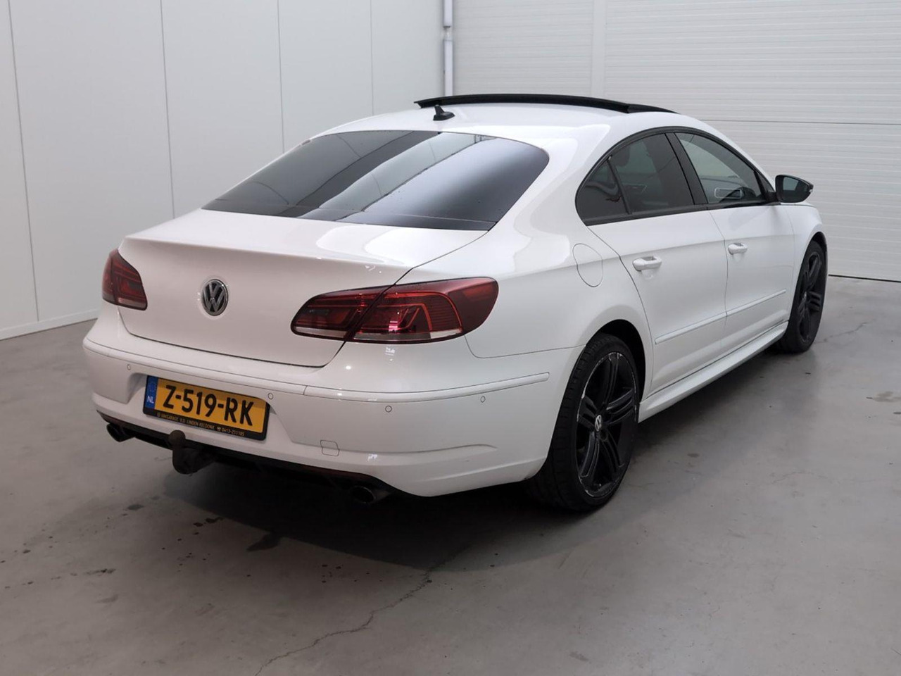 Volkswagen CC 3.6 V6 4Motion | 2015 | 173.894 km | Automaat | Z519RK | NAP: Geen oordeel - Sedan: obrázek 4 Volkswagen CC 3.6 V6 4Motion | 2015 | 173.894 km | Automaat | Z519RK | NAP: Geen oordeel - Sedan: obrázek 4