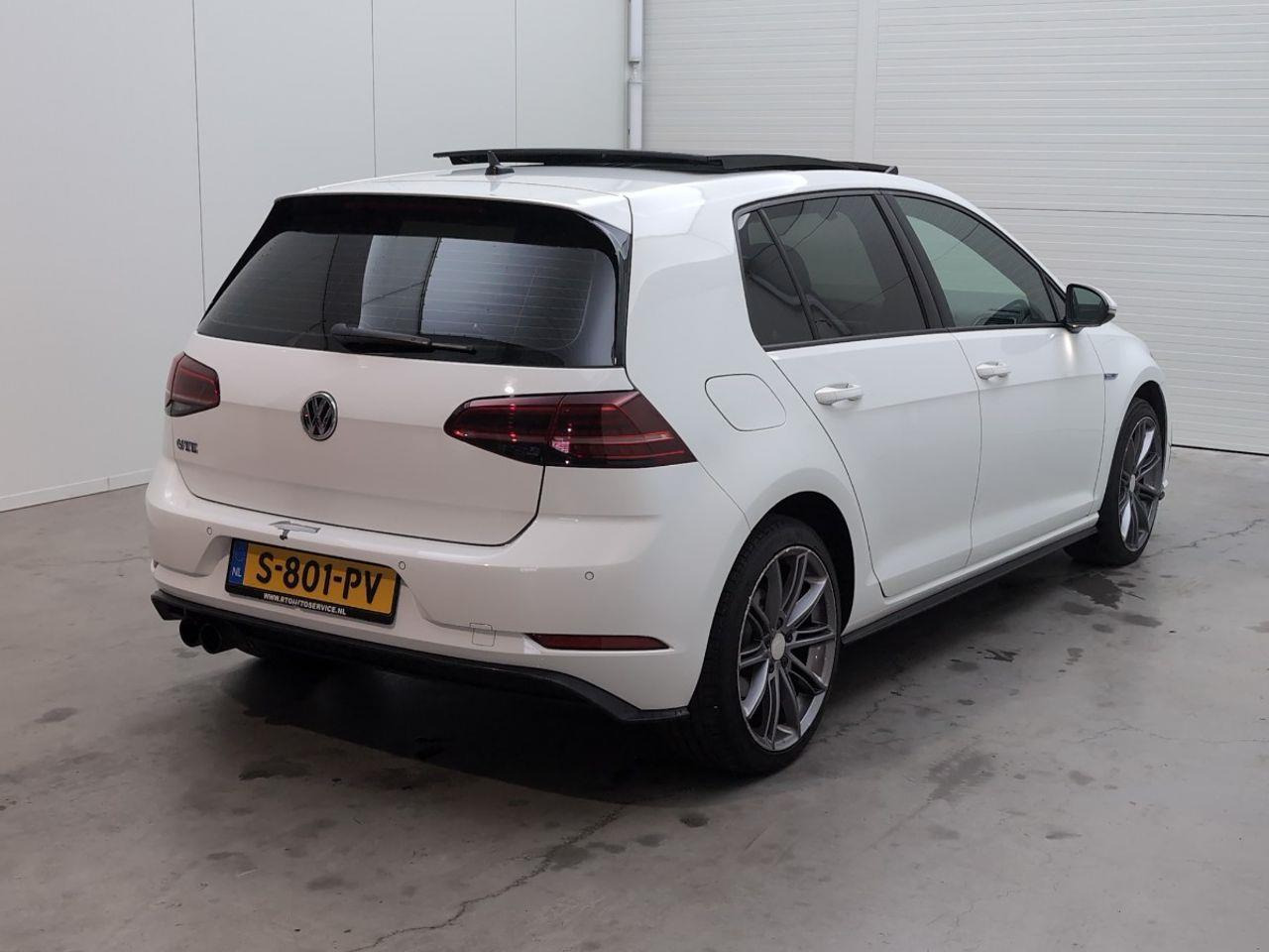 Volkswagen Golf 1.4 TSI PHEV GTE | 2018 | 160.611 km | Automaat | S801PV | NAP: Geen oordeel - Hatchback: obrázek 4 Volkswagen Golf 1.4 TSI PHEV GTE | 2018 | 160.611 km | Automaat | S801PV | NAP: Geen oordeel - Hatchback: obrázek 4