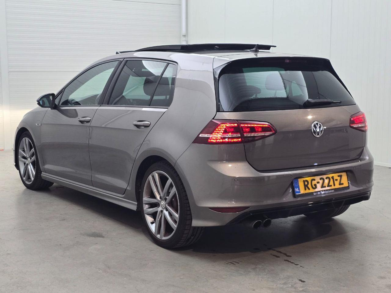 Volkswagen Golf 1.4 TSI R-line | 2016 | 287.989 km | RG221Z | NAP: Geen oordeel - Osobní auto: obrázek 3 Volkswagen Golf 1.4 TSI R-line | 2016 | 287.989 km | RG221Z | NAP: Geen oordeel - Osobní auto: obrázek 3