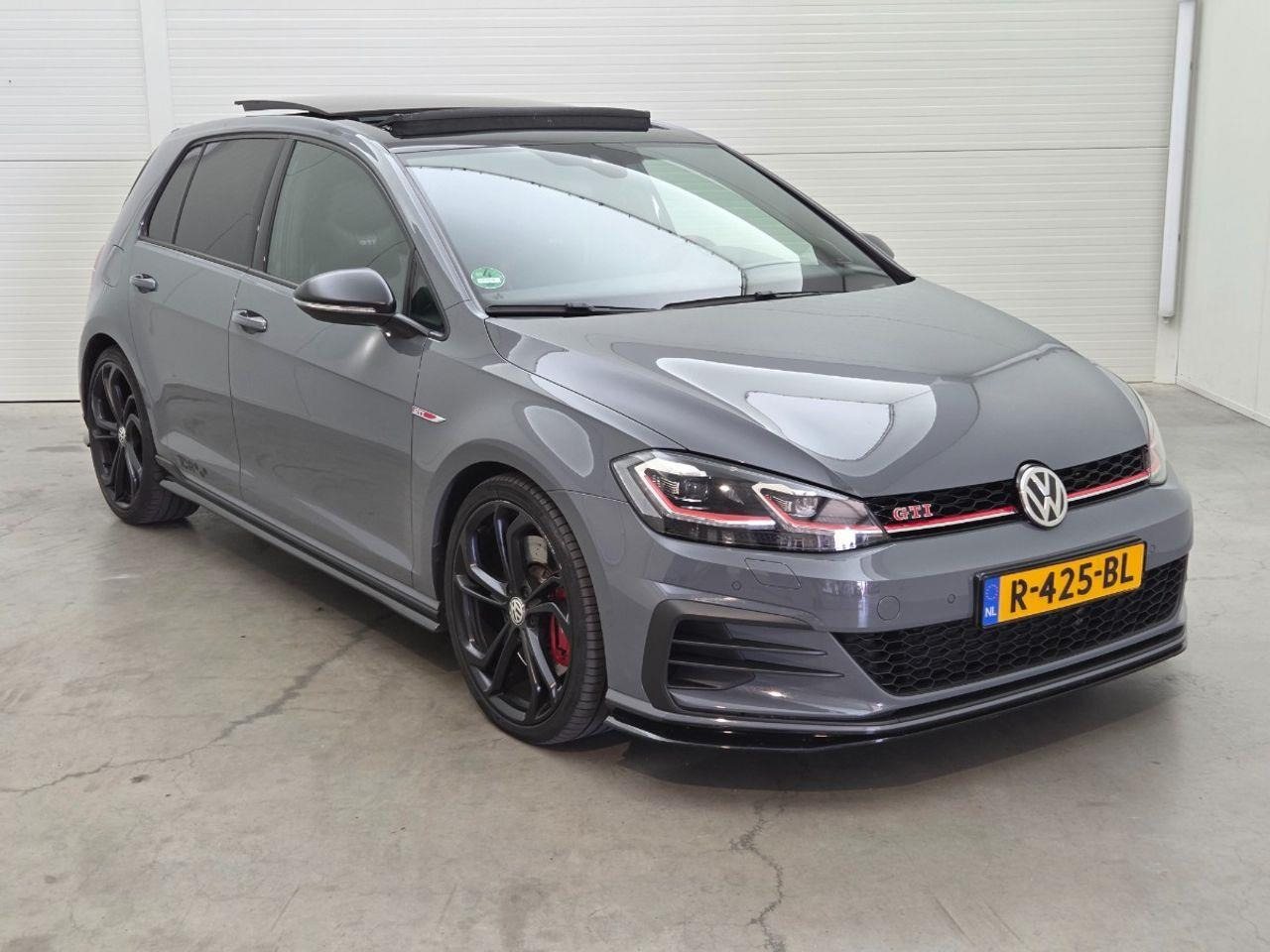 Volkswagen Golf 2.0 TSI GTI TCR | 2020 | 134.461 km | Automaat | R425BL | NAP: Geen oordeel - Hatchback: obrázek 2 Volkswagen Golf 2.0 TSI GTI TCR | 2020 | 134.461 km | Automaat | R425BL | NAP: Geen oordeel - Hatchback: obrázek 2