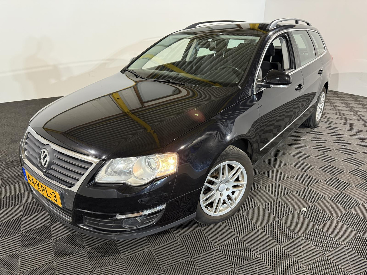 Volkswagen | Passat Variant | 1.4 TSI Comfortline BlueMotion | 2010 | 220.978 km | 44KPL3 | Automaat | Logisch - Osobní auto: obrázek 1 Volkswagen | Passat Variant | 1.4 TSI Comfortline BlueMotion | 2010 | 220.978 km | 44KPL3 | Automaat | Logisch - Osobní auto: obrázek 1