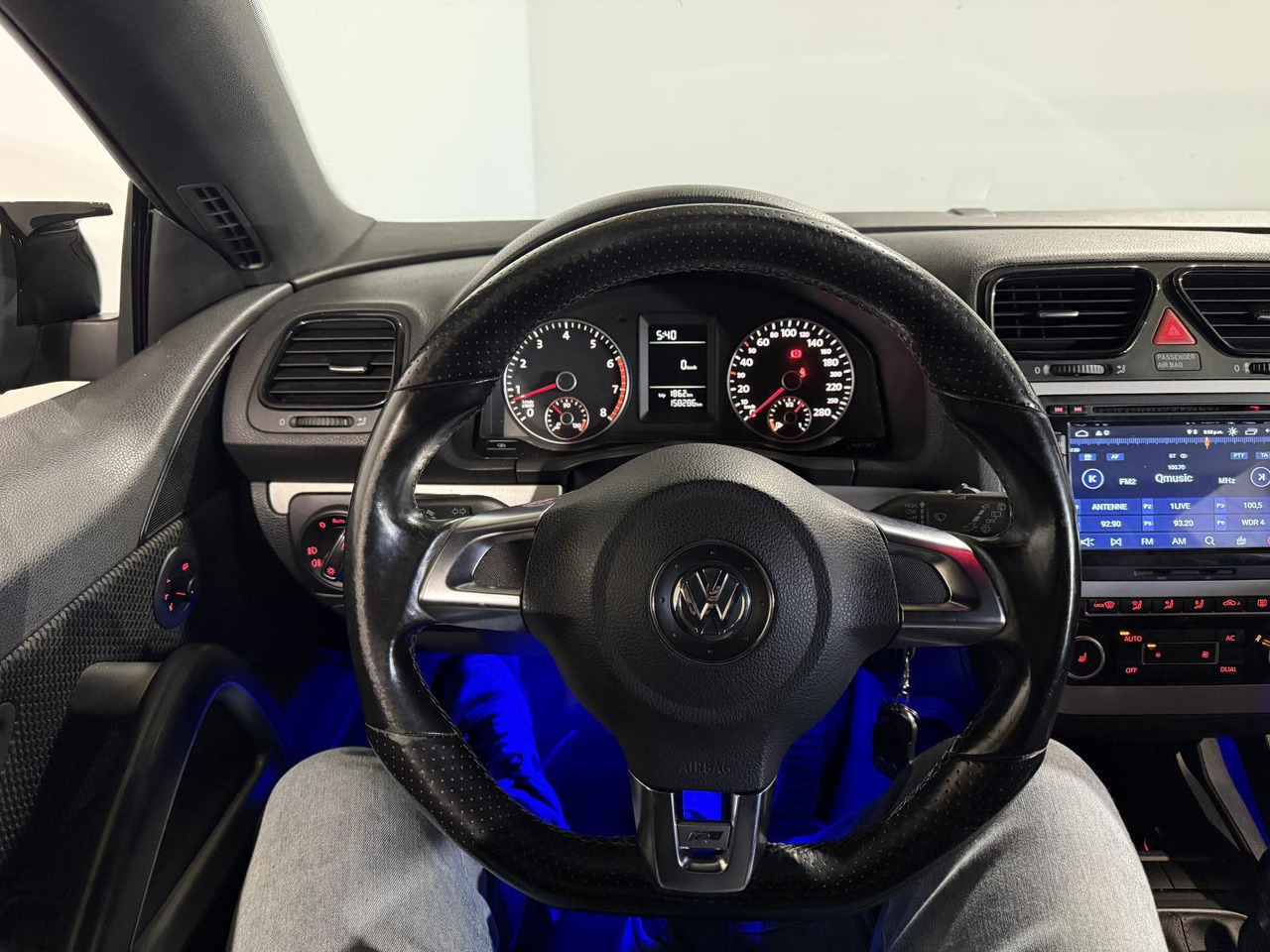 Volkswagen | Scirocco | 1.4 TSI | 2010 | 158.287 km | H107HN | Geen oordeel - Osobní auto: obrázek 3 Volkswagen | Scirocco | 1.4 TSI | 2010 | 158.287 km | H107HN | Geen oordeel - Osobní auto: obrázek 3