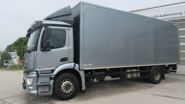 Mercedes-Benz Axor 1827L Koffer LBW - Skříňový nákladní auto: obrázek 4 Mercedes-Benz Axor 1827L Koffer LBW - Skříňový nákladní auto: obrázek 4