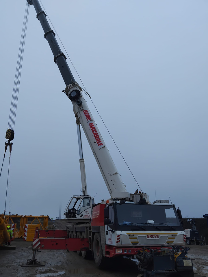 GROVE GMK5220 - Autojeřáb: obrázek 2 GROVE GMK5220 - Autojeřáb: obrázek 2