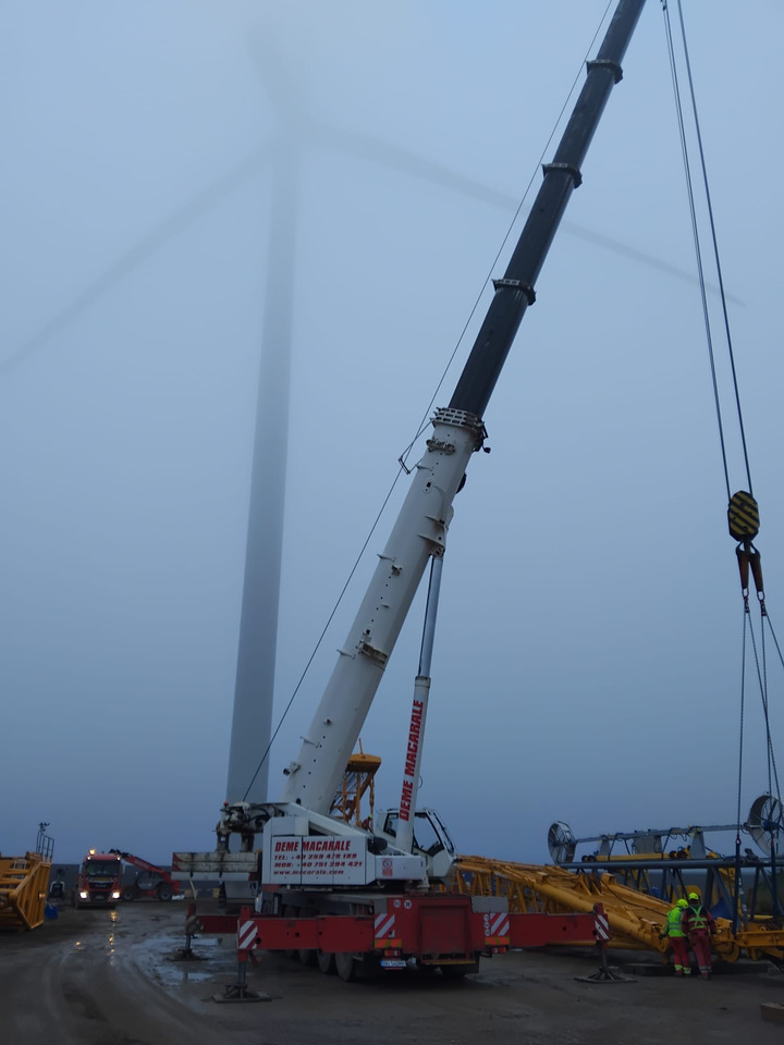 GROVE GMK5220 - Autojeřáb: obrázek 1 GROVE GMK5220 - Autojeřáb: obrázek 1