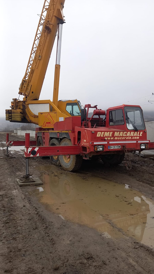 LIEBHERR LTM1050 - Autojeřáb: obrázek 2 LIEBHERR LTM1050 - Autojeřáb: obrázek 2