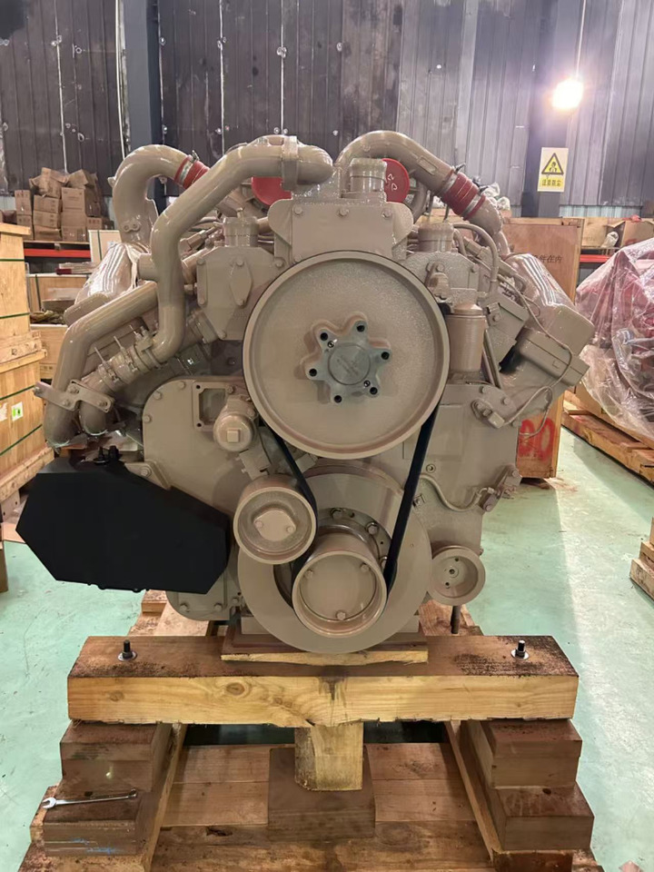 CUMMINS QSK38 - Důlní stroj: obrázek 2 CUMMINS QSK38 - Důlní stroj: obrázek 2