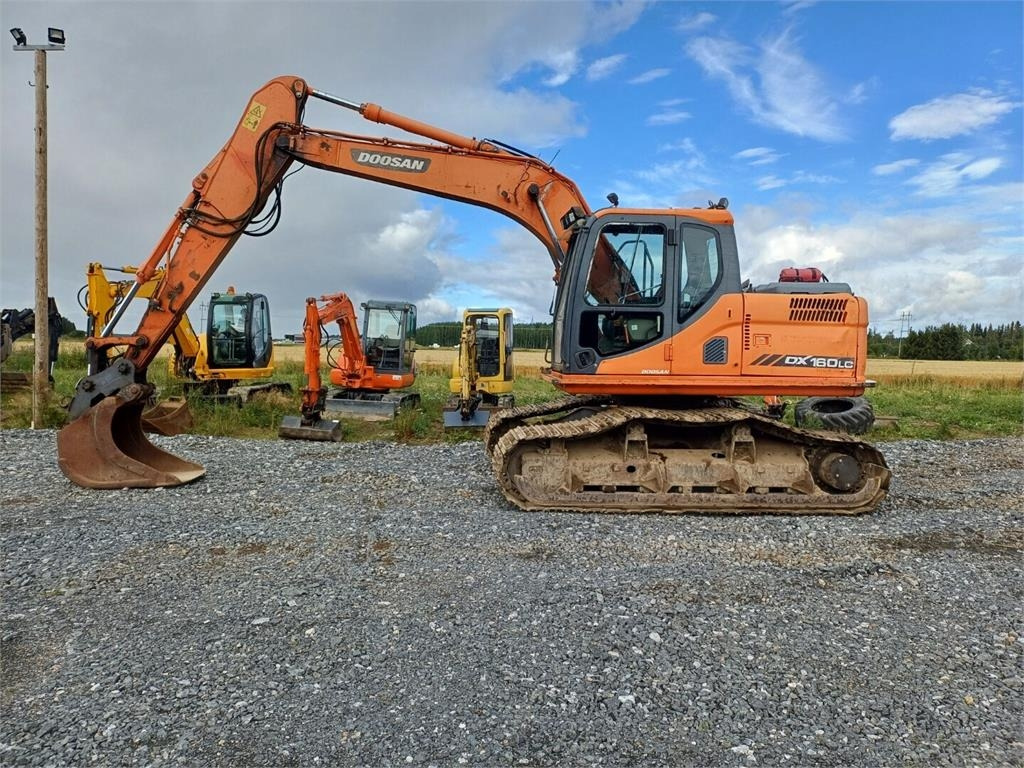 Doosan DX160LC Metsä alustalla - Pásové rýpadlo: obrázek 2 Doosan DX160LC Metsä alustalla - Pásové rýpadlo: obrázek 2