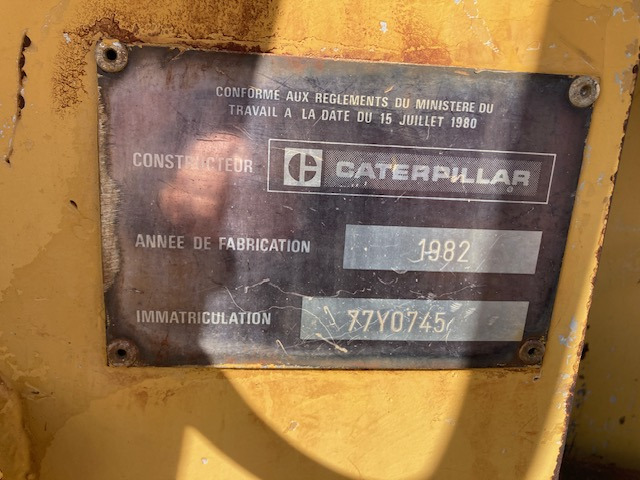CHARGEUSE SUR CHENILLES CATERPILLAR 953 - Pásový nakladač: obrázek 4 CHARGEUSE SUR CHENILLES CATERPILLAR 953 - Pásový nakladač: obrázek 4