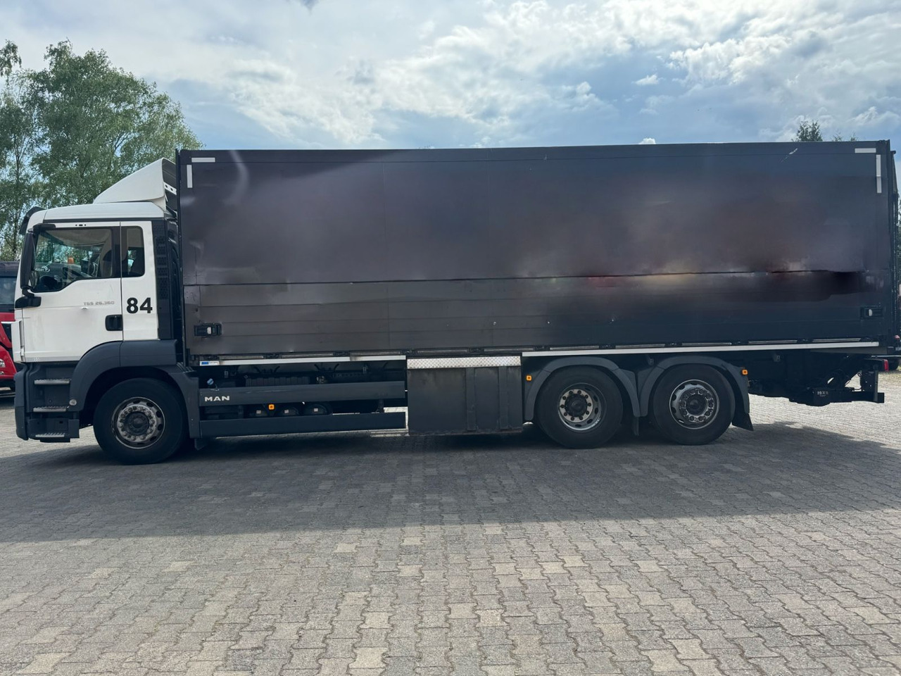 MAN TGS 26.360/Lenk-Lift/Lbw/Kettliner-GT-Aufbau - Přepravník nápojů: obrázek 4 MAN TGS 26.360/Lenk-Lift/Lbw/Kettliner-GT-Aufbau - Přepravník nápojů: obrázek 4