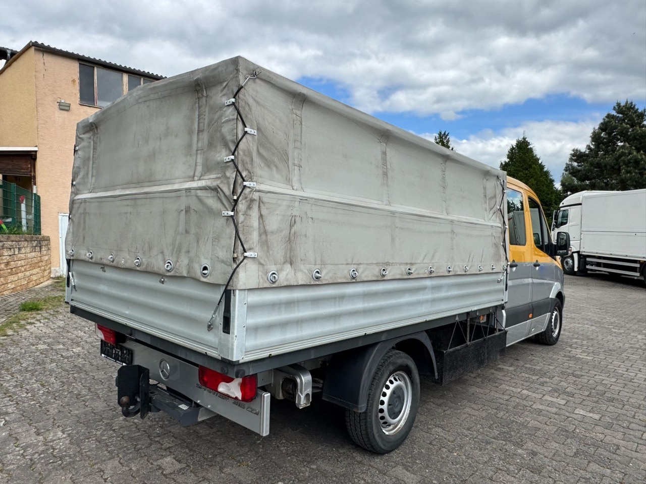Mercedes-Benz 316 CDI/DK/Ahk/Top-Zustand/Tüv-Neu! - Plachtová dodávka, Dodávka s dvojitou kabinou: obrázek 3 Mercedes-Benz 316 CDI/DK/Ahk/Top-Zustand/Tüv-Neu! - Plachtová dodávka, Dodávka s dvojitou kabinou: obrázek 3