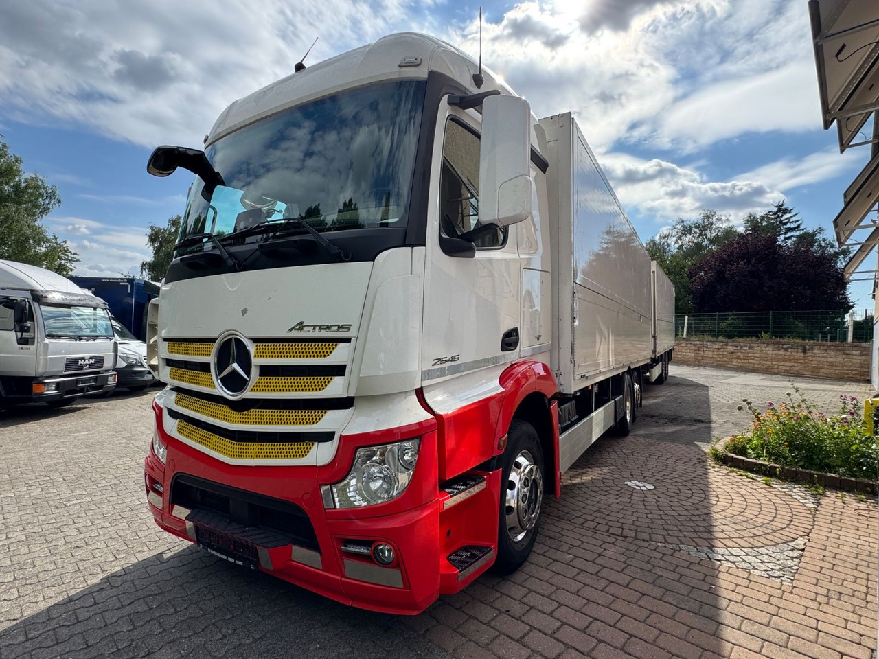 Mercedes-Benz Actros 2545/2xLBW/Klima/Kamera/kpl.Zug - Přepravník nápojů: obrázek 3 Mercedes-Benz Actros 2545/2xLBW/Klima/Kamera/kpl.Zug - Přepravník nápojů: obrázek 3