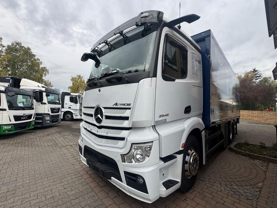 Mercedes-Benz Actros 2548L-/Lenk-Lift/Retarder/Mirror-Cam - Přepravník nápojů: obrázek 3 Mercedes-Benz Actros 2548L-/Lenk-Lift/Retarder/Mirror-Cam - Přepravník nápojů: obrázek 3