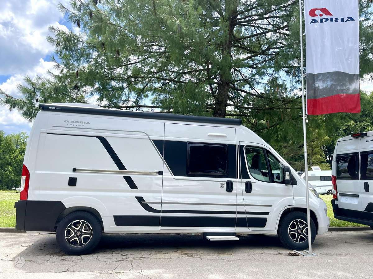 ADRIA Twin 600 SP Family - Obytná dodávka: obrázek 1 ADRIA Twin 600 SP Family - Obytná dodávka: obrázek 1