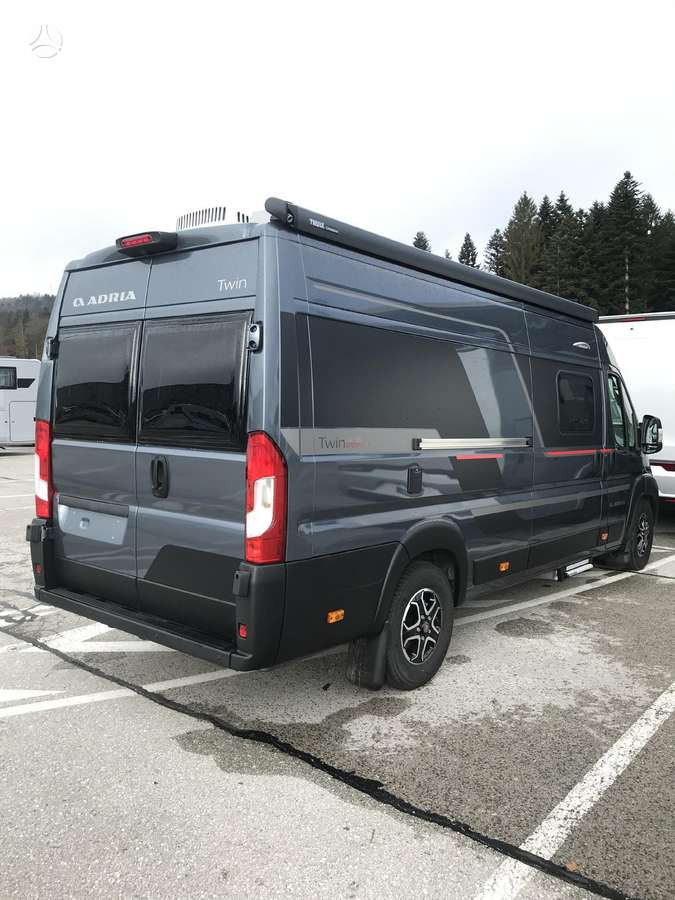 ADRIA Twin Sport 640 SG - Obytná dodávka: obrázek 3 ADRIA Twin Sport 640 SG - Obytná dodávka: obrázek 3