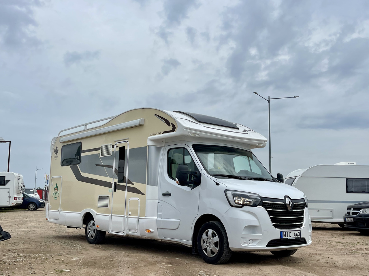 AHORN CAMP Alaska TD plus - Polointegrovaný obytný vůz: obrázek 1 AHORN CAMP Alaska TD plus - Polointegrovaný obytný vůz: obrázek 1